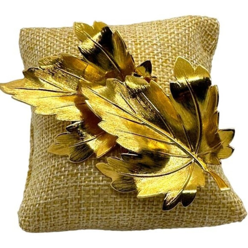 Vintage Gold-Tone Double Leaf Brooch Pin